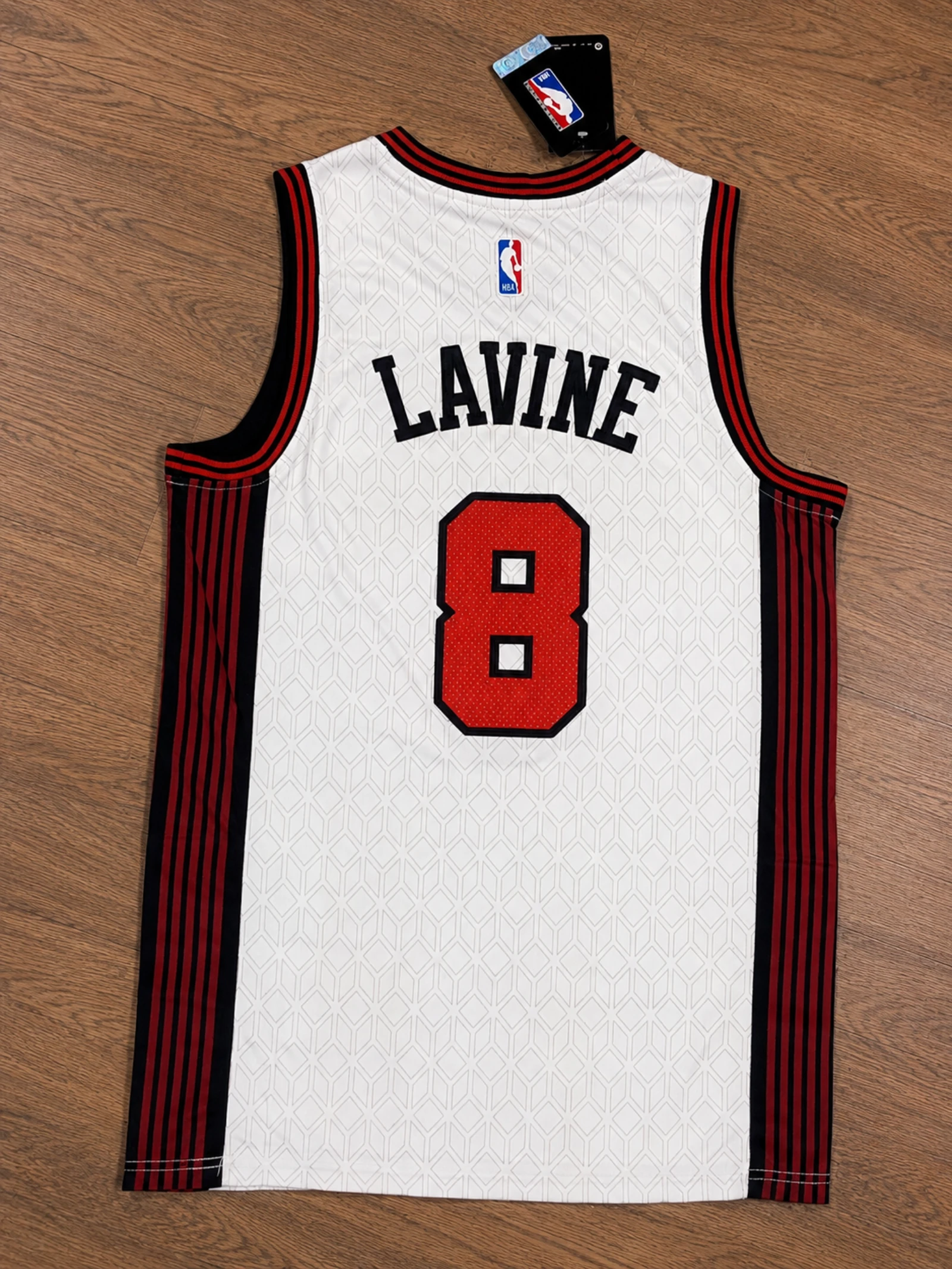 T-shirt Lavine #8 Lavine Basketball Jersey Taille M Nike NBA – photo 2